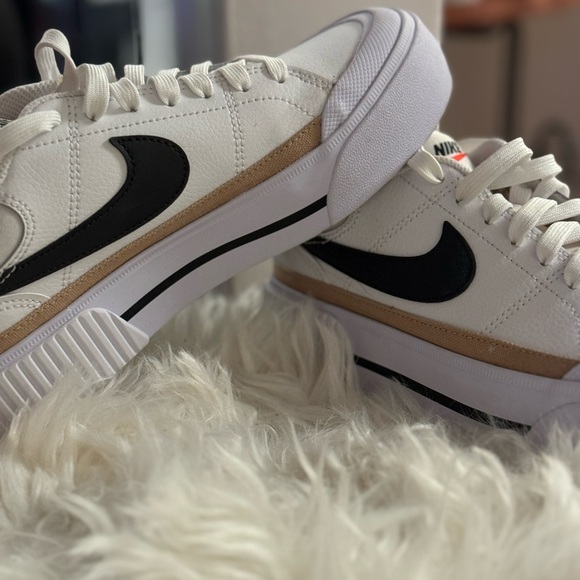 Nike Court Legacy - Picture 2 of 8